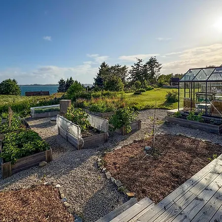 Holiday home In With Sauna Vestre Amoy